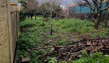 Frente finca Boiro.jpg